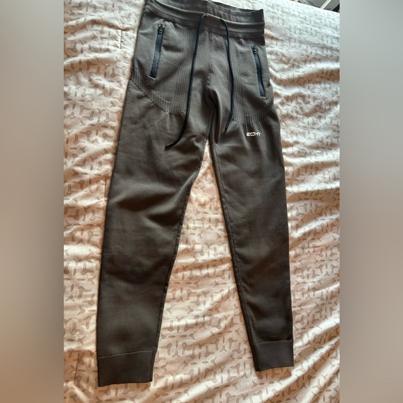 Echt jogger - Picture 1 of 4